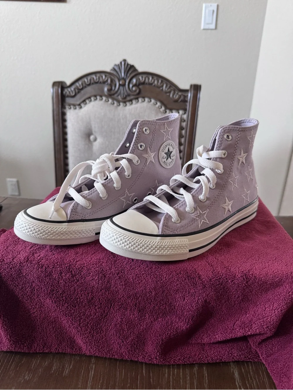 Converse Kids High Top Sneakers in Lavender with Star Embroidery